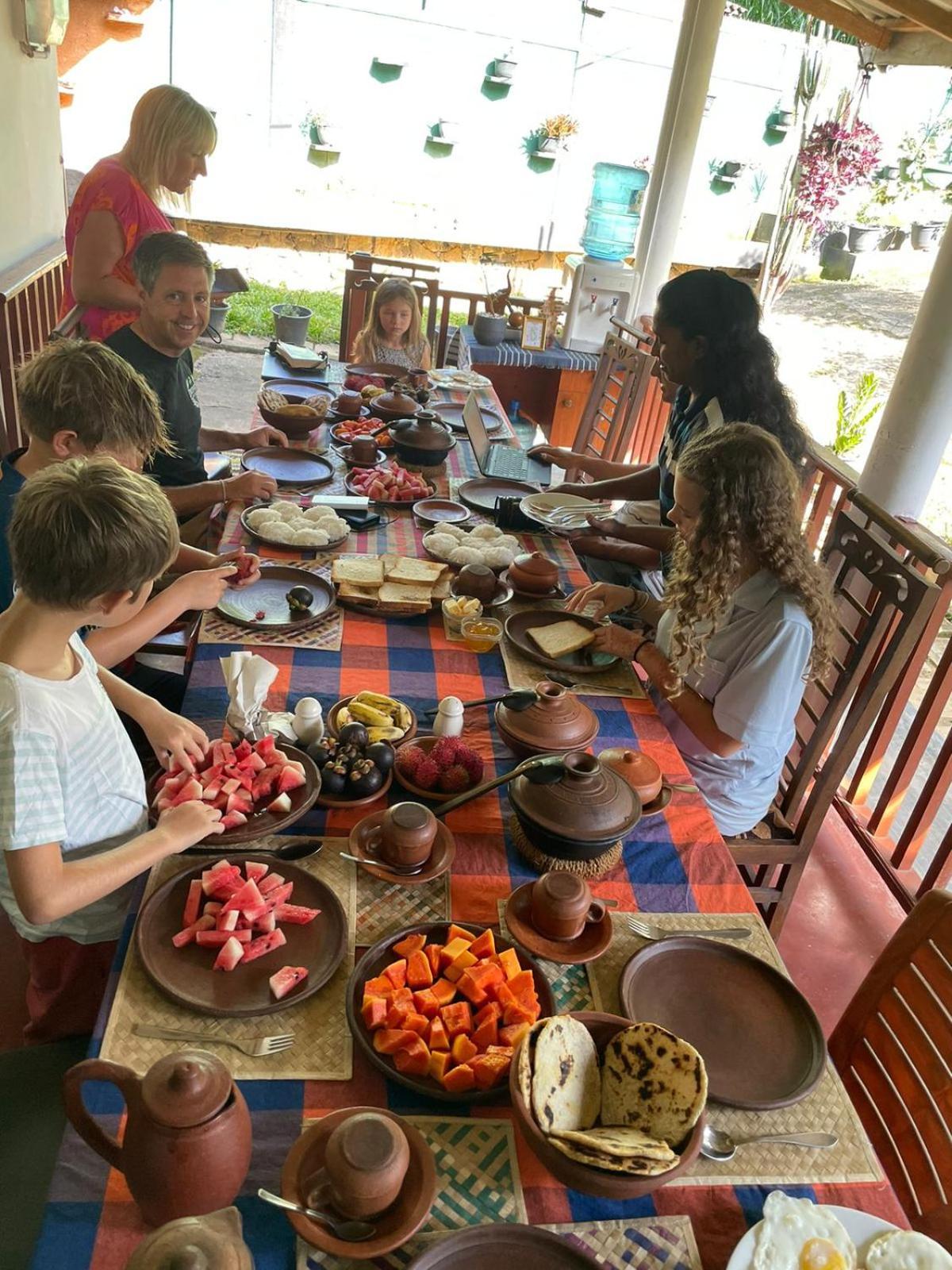 Kandy Food Lovers Home Stay By Ags Eksteriør billede