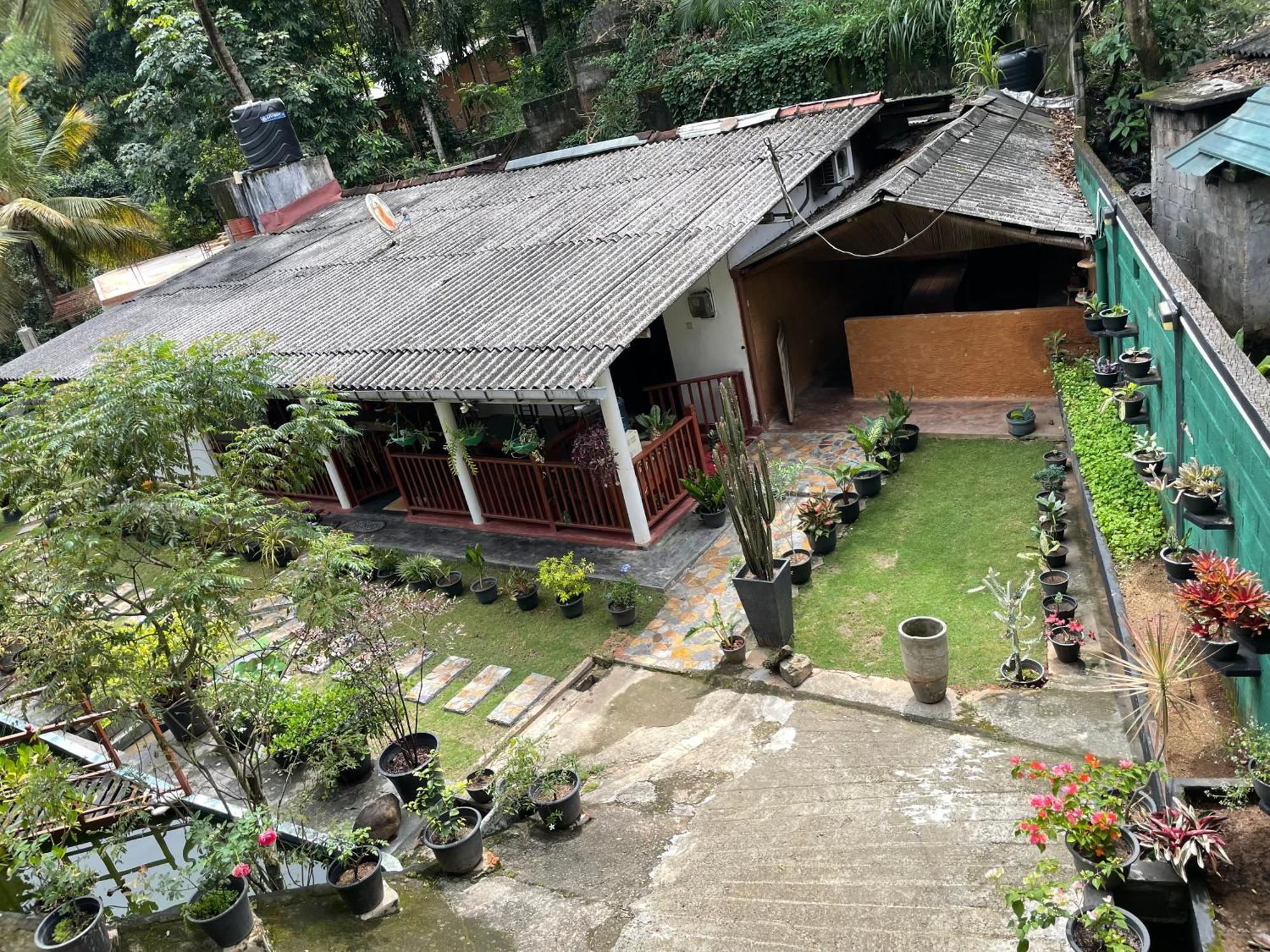 Kandy Food Lovers Home Stay By Ags Eksteriør billede